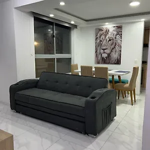 Completo Cerca Malecon Del Rio Apartamento